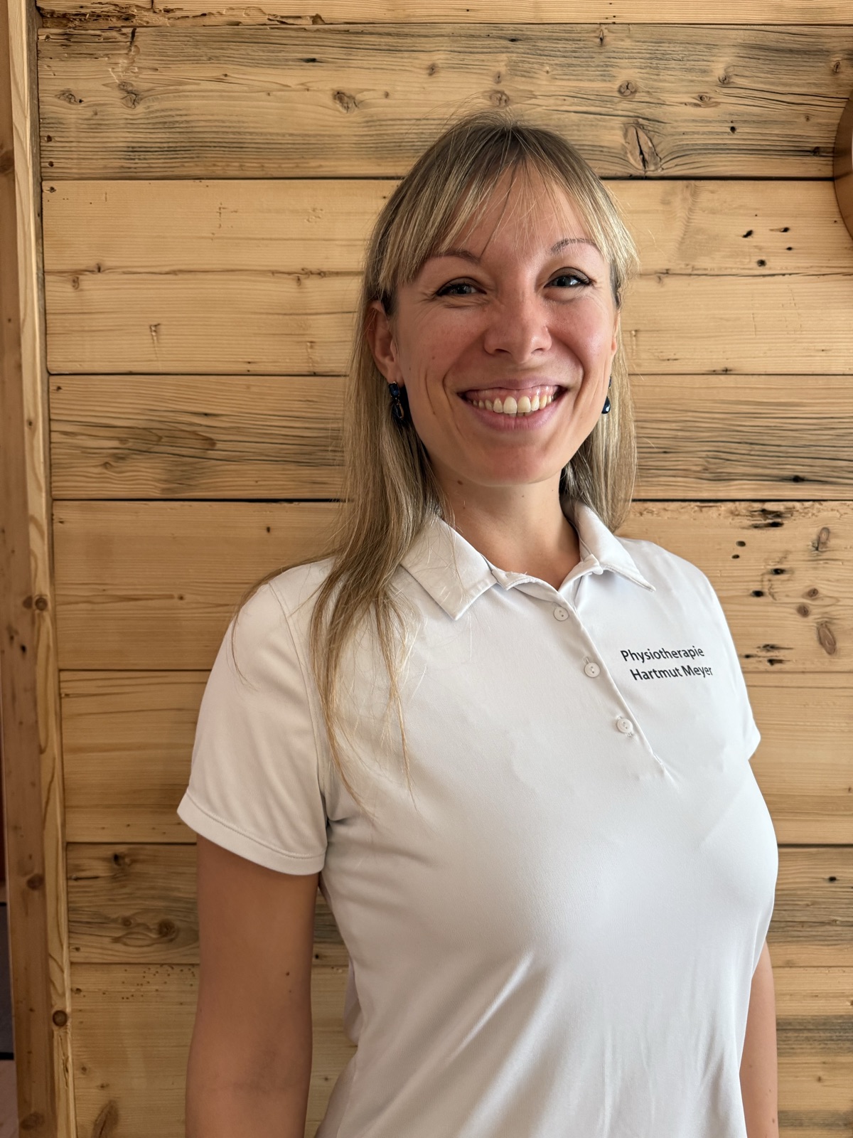 Astrid – <small>Physiotherapeutin und Osteopathin, Trainerin für KG-Gerät</small>